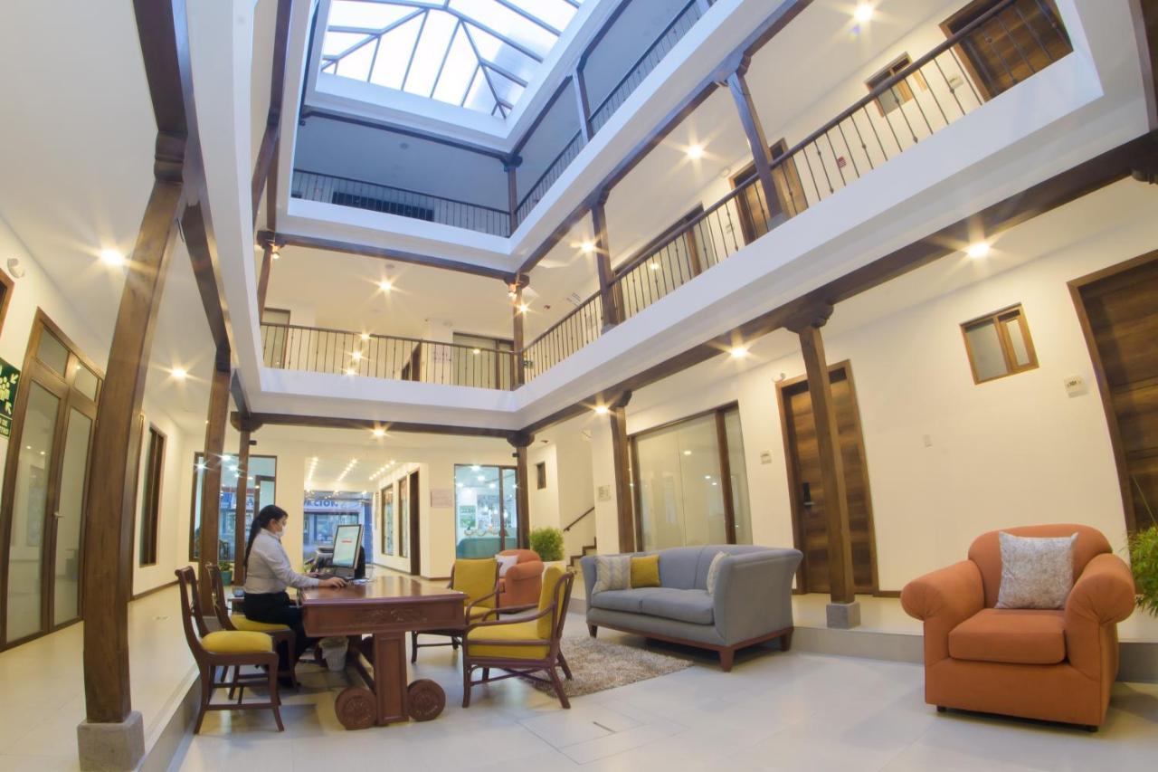 Reec Latacunga By Oro Verde Hotels ภายนอก รูปภาพ